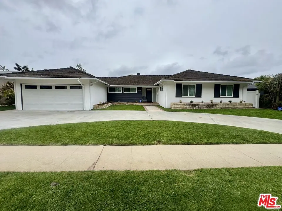 Residential Lease for rent at 1410 Jonesboro Drive, Los Angeles, Los Angeles County, CA featuring 4 beds and 3 baths