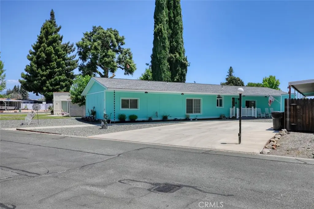 1800 S Main 32, Lakeport, CA — listing photo 1