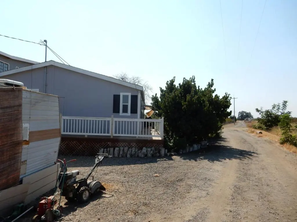 Manufactured Home for sale at 7861 WHITWORTH Road, Gustine, CA featuring 3 beds and 2 baths