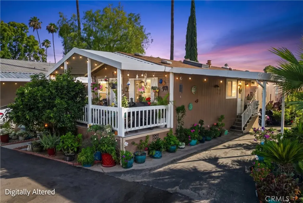 Manufactured In Park for sale at 3701 Fillmore #175, Riverside, CA featuring 3 beds and 2 baths