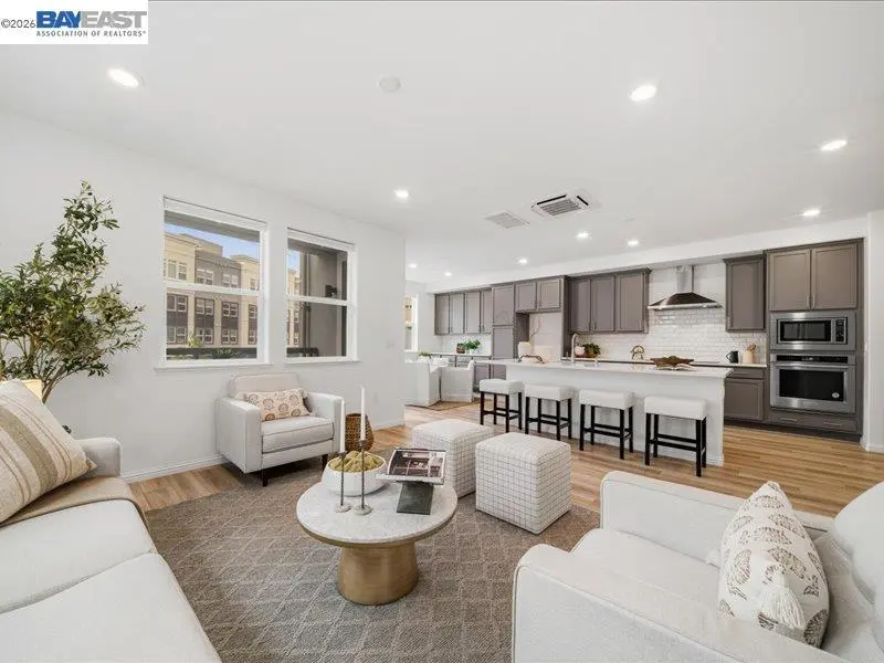 Condominium for sale at 2802 Tradewind Ct, Alameda, CA featuring 3 beds and 2 baths