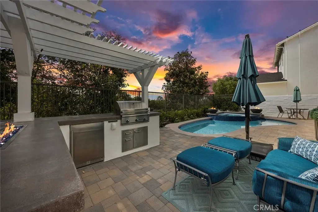 16 Kempton Lane, Ladera Ranch, CA — listing photo 1