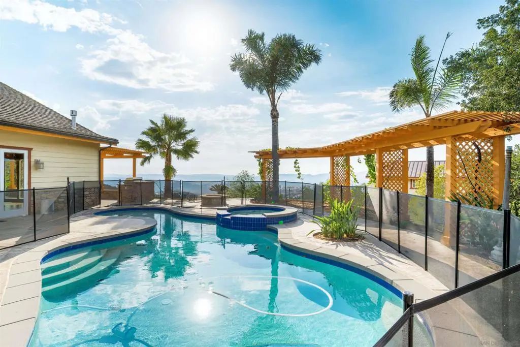 15710 Blue Crystal Trails, Poway, CA — listing photo 1