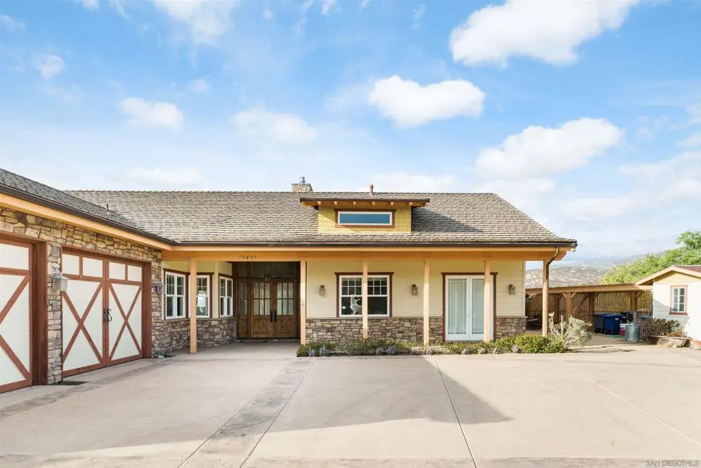 Residential Lease for rent at 15710 Blue Crystal Trails, Poway, San Diego County, CA featuring 4 beds and 3 baths