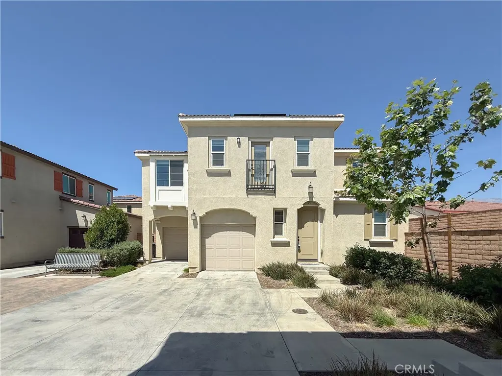7155 Citrus Ave 227, Fontana, CA — listing photo 1