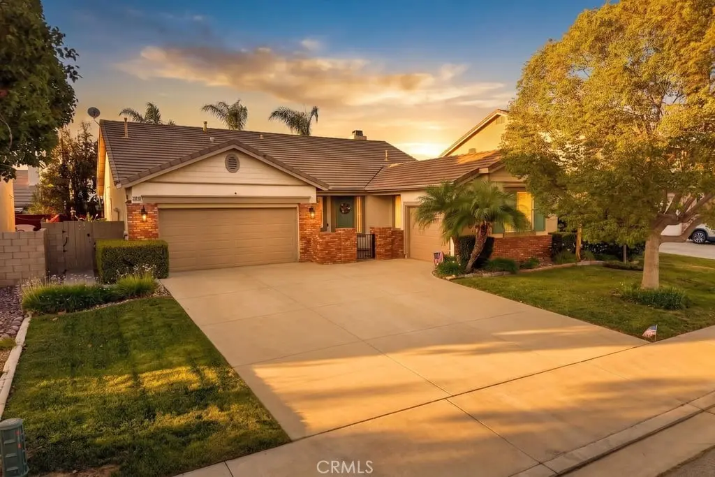 Single Family Residence for sale at 28712 Lantern Park Lane, Menifee, CA featuring 4 beds and 3 baths
