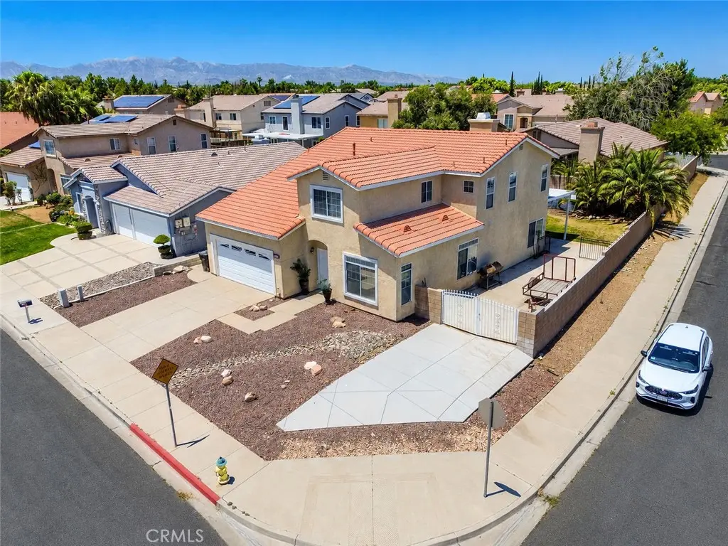 12550 Eaton Lane, Victorville, CA — listing photo 1