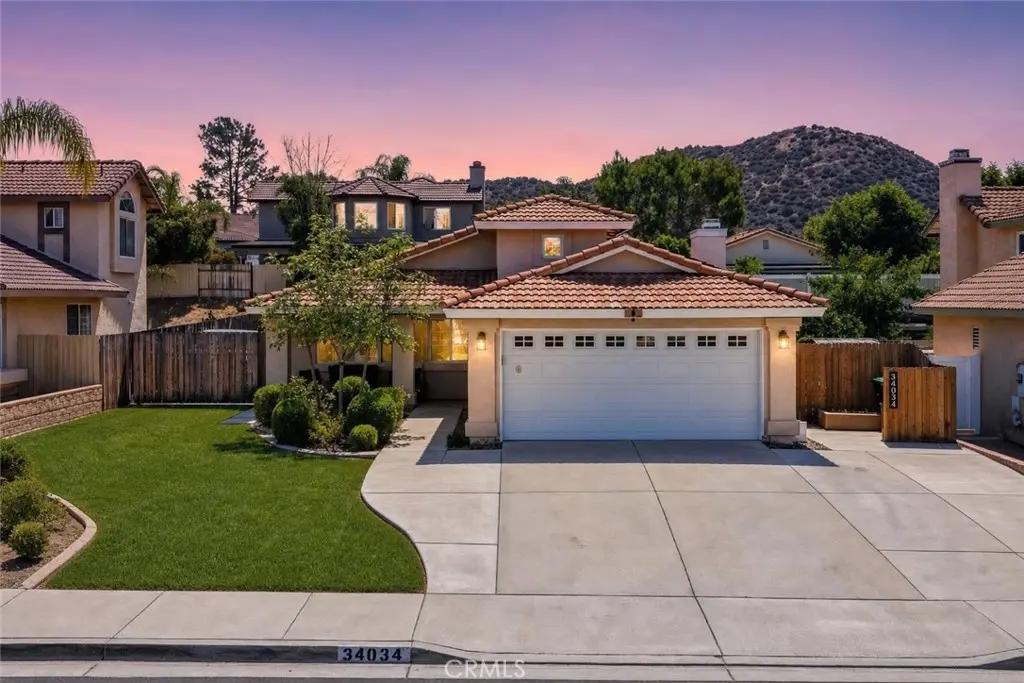 Single Family Residence for sale at 34034 Walnut Creek, Wildomar, CA featuring 3 beds and 2 baths