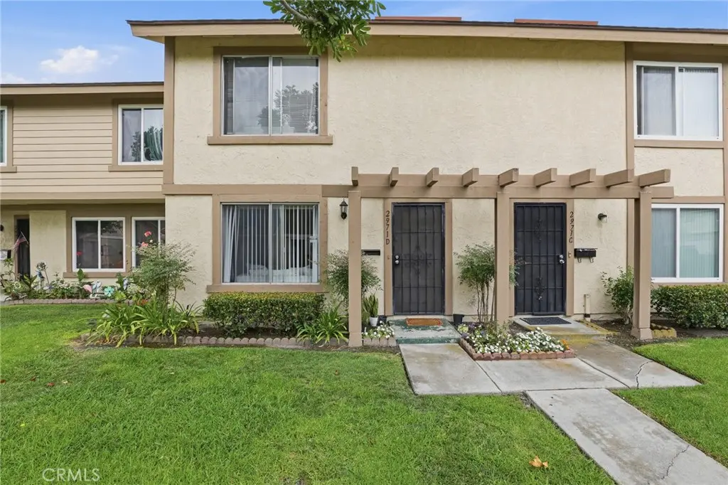 2971 Bradford D, Santa Ana, CA — listing photo 1