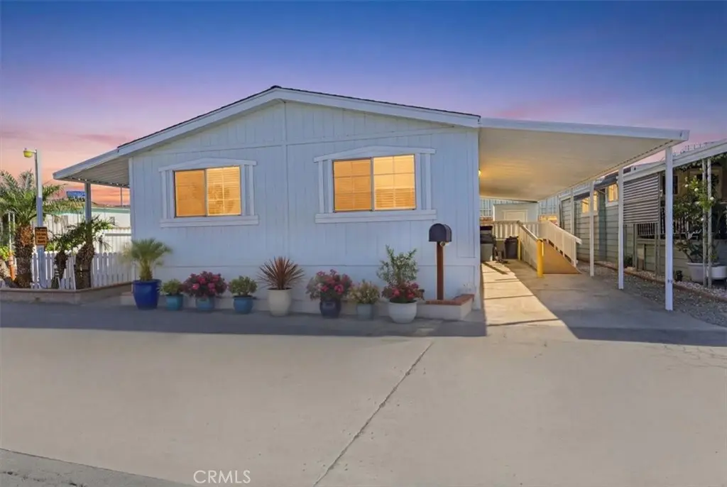 Manufactured In Park for sale at 15621 Beach Boulevard 53, Westminster, CA featuring 3 beds and 2 baths