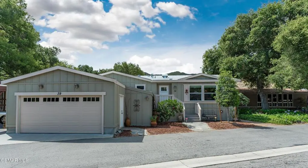 39 Nottingham Road, Westlake Village, CA — listing photo 1