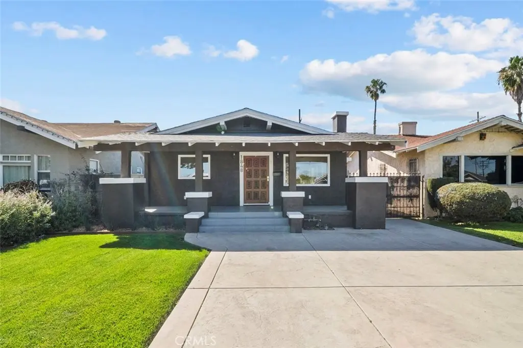 Single Family Residence for sale at 1848 Middleton, Los Angeles, CA featuring 4 beds and 3 baths