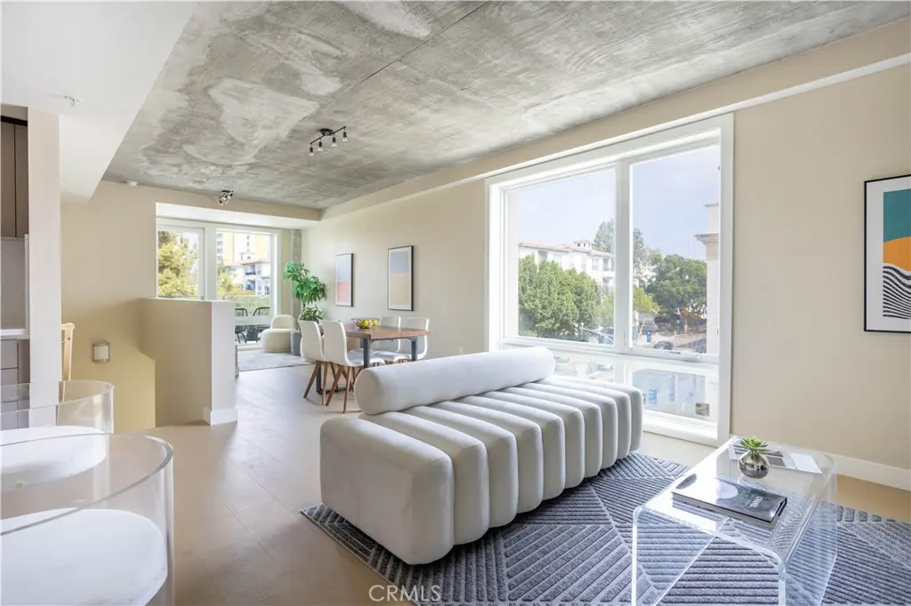 380 Cordova Street 407, Pasadena, CA — listing photo 1