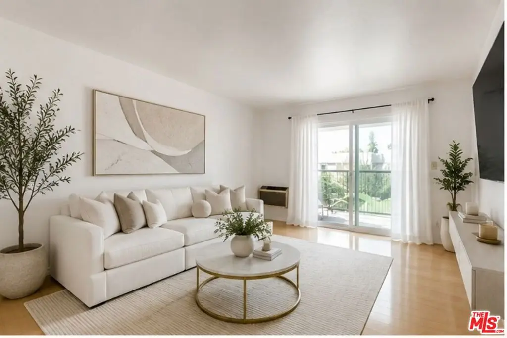 Condominium for sale at 9005 Cynthia Street 413, West Hollywood, CA featuring 1 bed and 1 bath