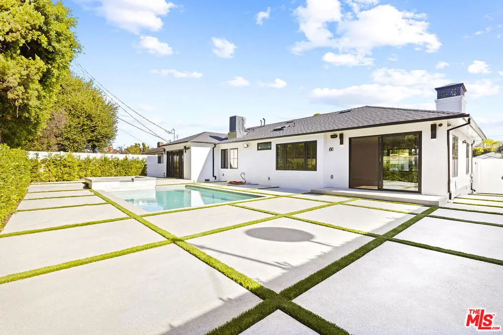 4919 Noeline Avenue, Encino, CA — listing photo 1