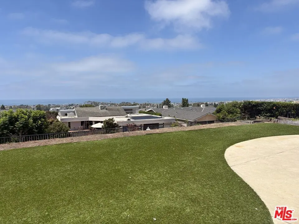 2915 Setting Sun Drive, Corona Del Mar, CA — listing photo 1