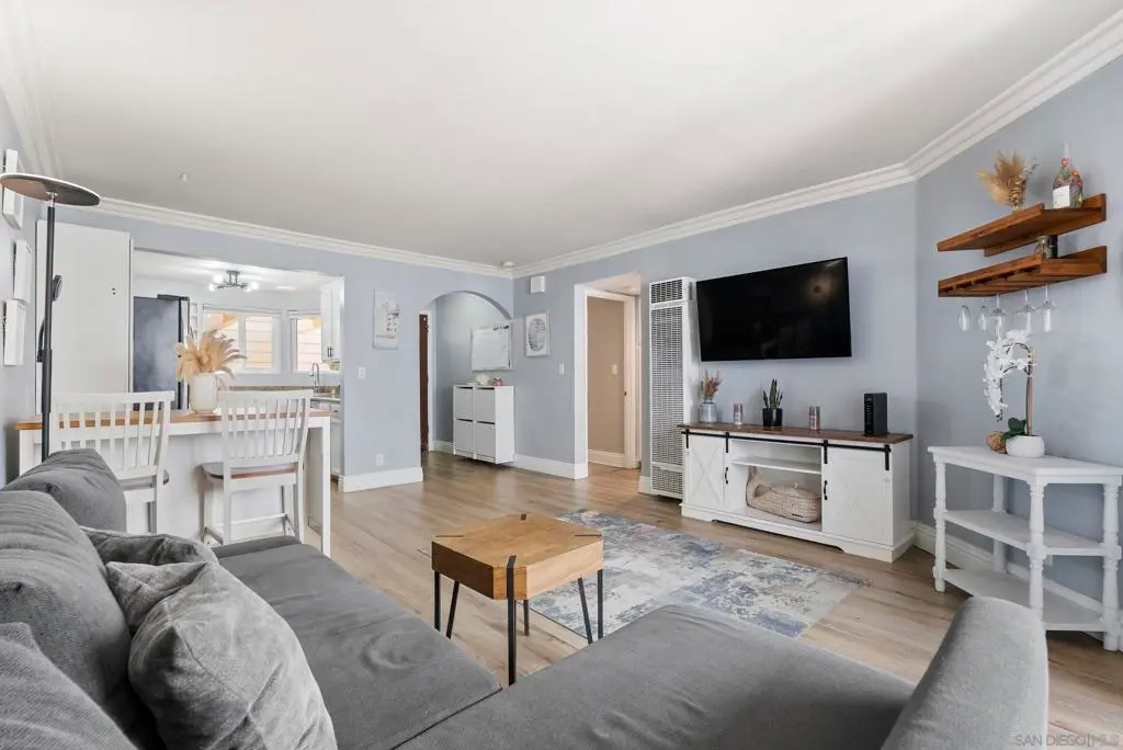 Condominium for sale at 263 Dahlia Ave Unit 2, Imperial Beach, CA featuring 2 beds and 1 bath