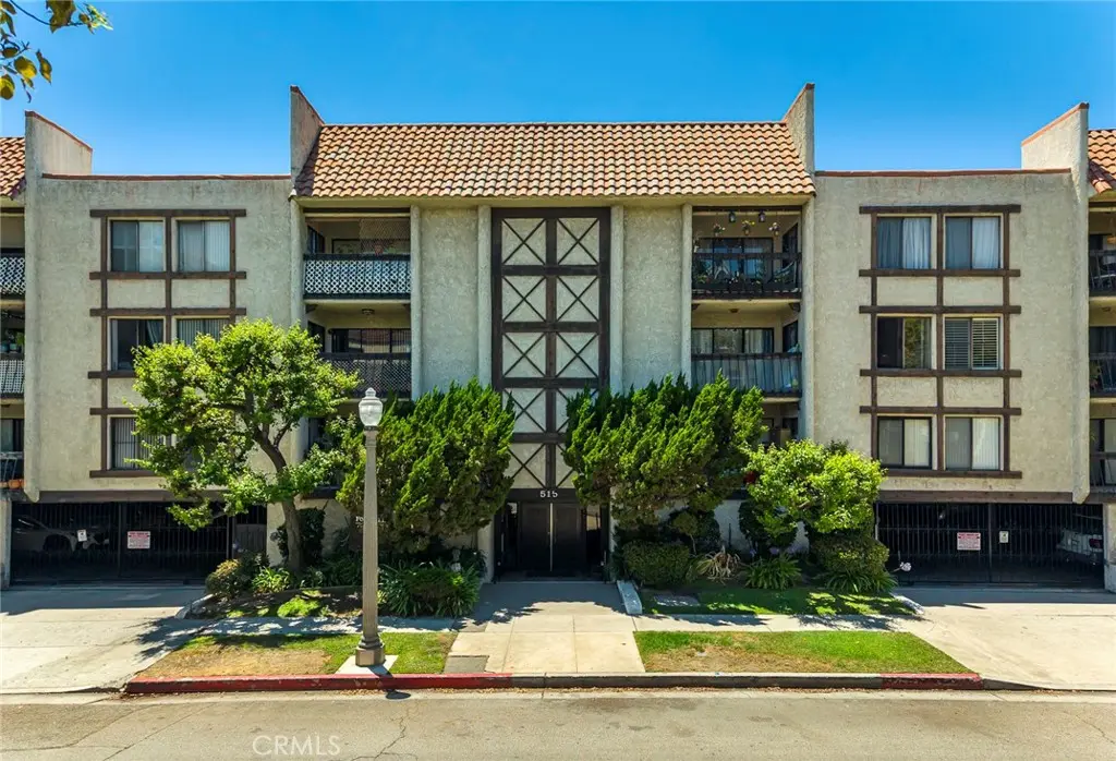 Condominium for sale at 515 N Jackson 314, Glendale, CA featuring 1 bed and 1 bath