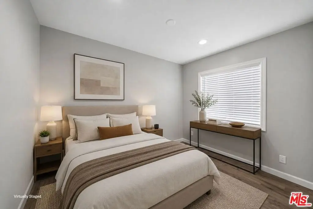 Residential Lease for rent at 1545 W 23rd Street, Los Angeles, Los Angeles County, CA featuring 2 beds and 1 bath