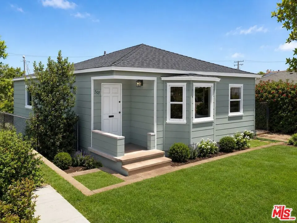 507 E Grand Avenue, El Segundo, CA — listing photo 1