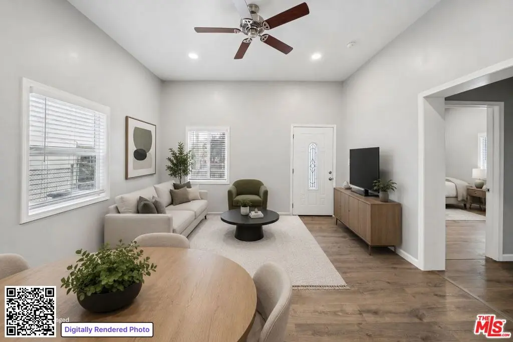 Residential Lease for rent at 1543 W 23rd Street, Los Angeles, Los Angeles County, CA featuring 3 beds and 2 baths