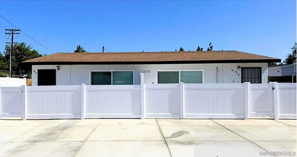 Apartment for rent at 1254 Sumner A, El Cajon, CA featuring 2 beds and 1 bath