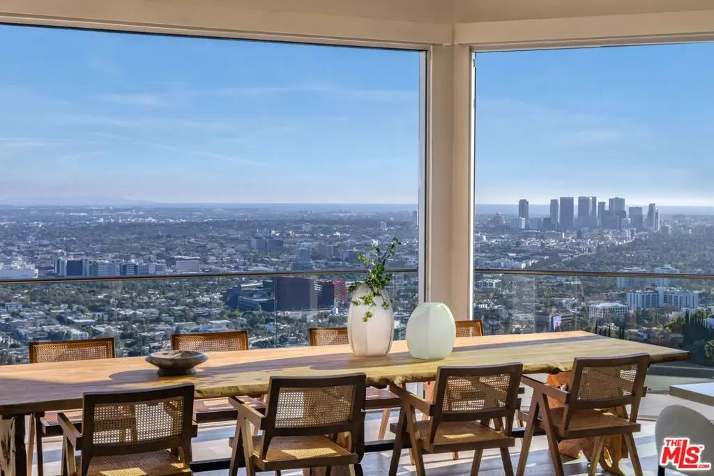 Residential Lease for rent at 8572 Hillside Avenue, Los Angeles, Los Angeles County, CA featuring 4 beds and 5 baths
