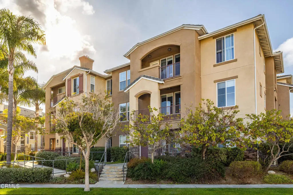 1740 Tanager Street 2-201, Ventura, CA — listing photo 1