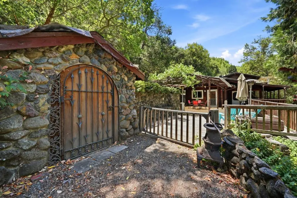 Single Family Residence for sale at 322 Casa Loma Road, Morgan Hill, CA featuring 3 beds and 3 baths
