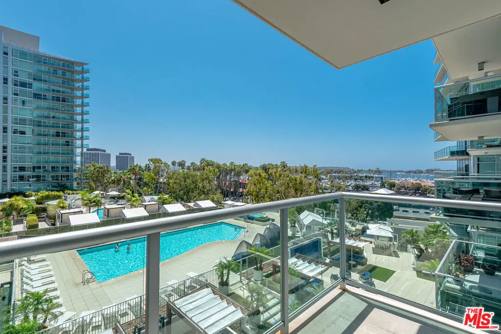 13700 Marina Pointe Drive 630, Marina Del Rey, CA — listing photo 1