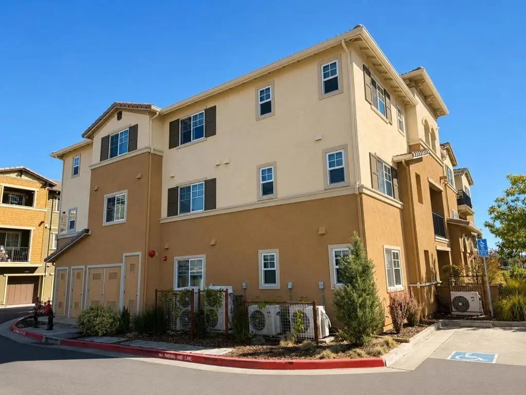 1408 Mauro Pietro Drive 202, Petaluma, CA — listing photo 1
