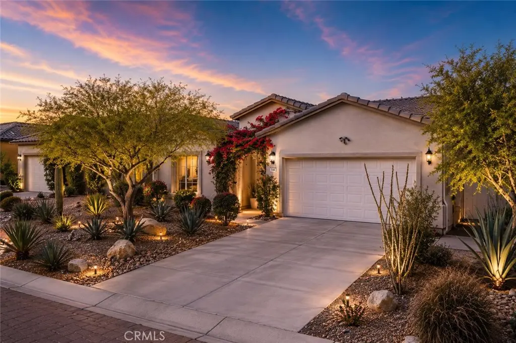 748 Mira Grande, Palm Springs, CA — listing photo 1