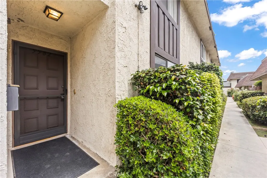 5582 Temple City Blvd, Temple City, CA — listing photo 1