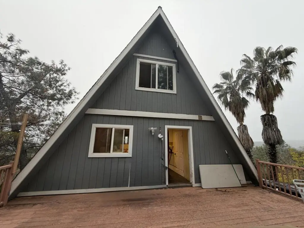 2461 Quail Oaks Road, Valley Springs, CA — listing photo 1