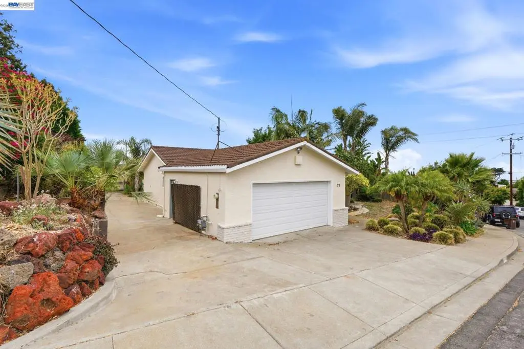 92 Welle Rd, Crockett, CA — listing photo 1