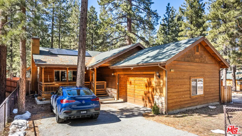 416 Mountainaire Lane, Big Bear, CA — listing photo 1