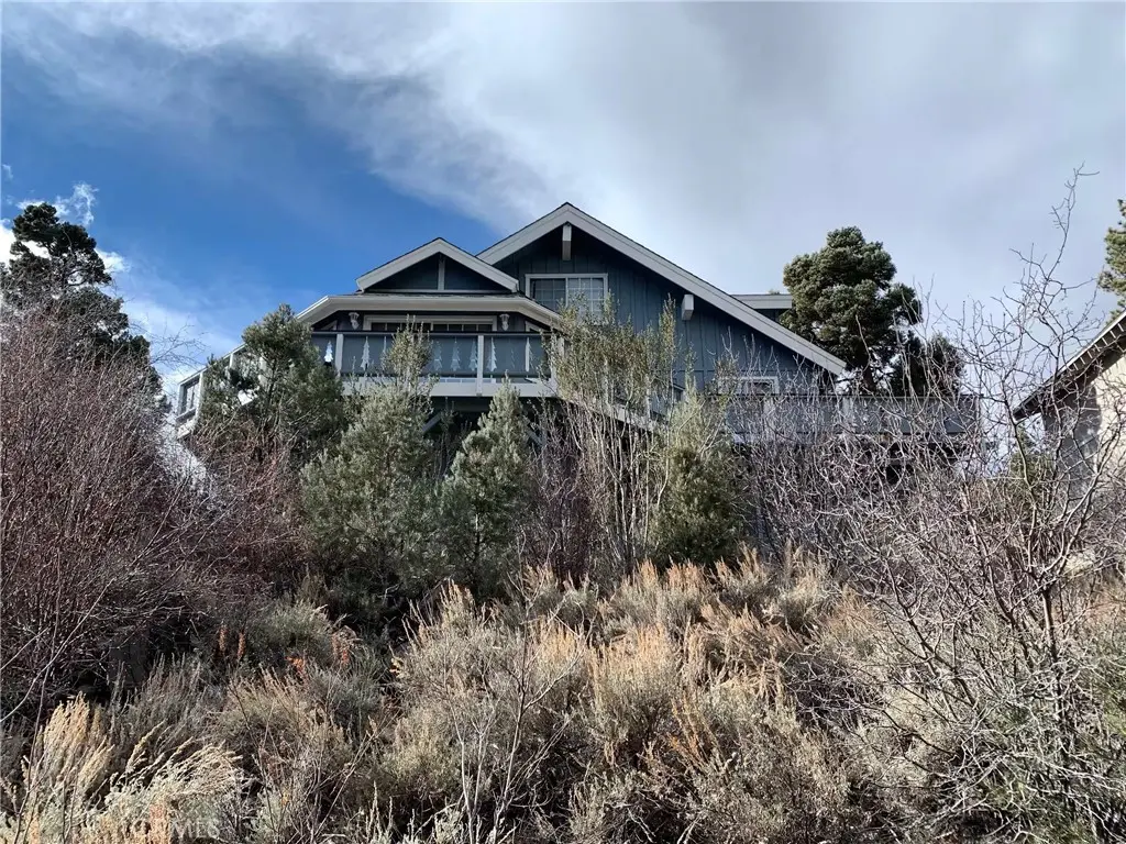 1136 Mount Verde, Big Bear City, CA — listing photo 1