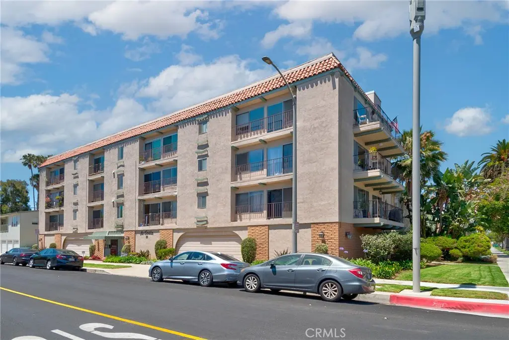 Condominium for rent at 191 Kennebec 302, Long Beach, CA featuring 1 bed and 1 bath