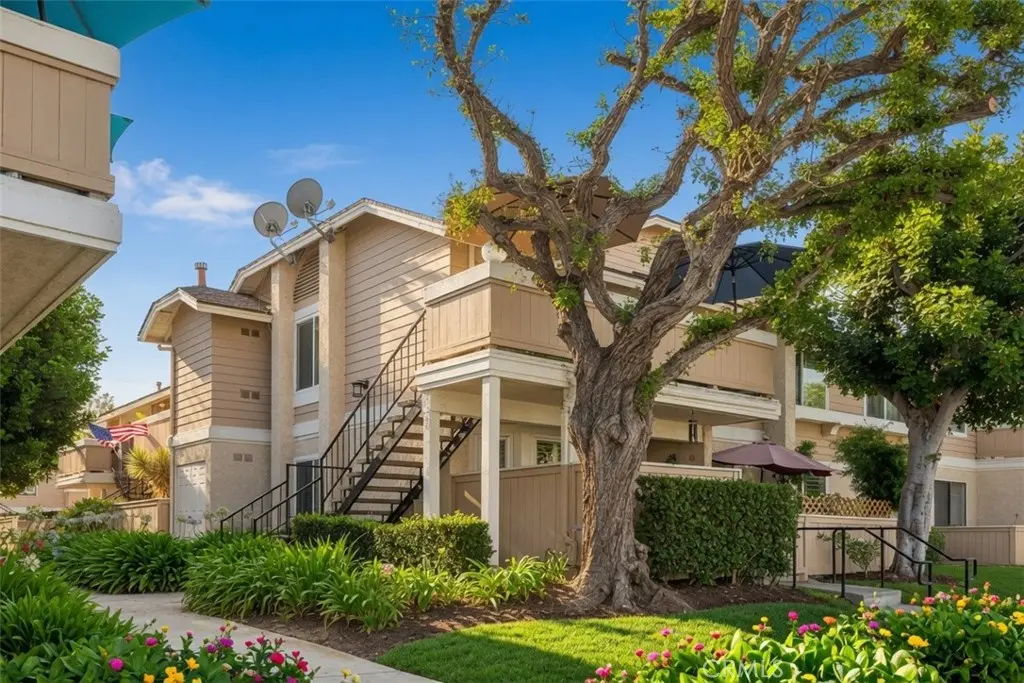 12660 Briarglen H, Stanton, CA — listing photo 1