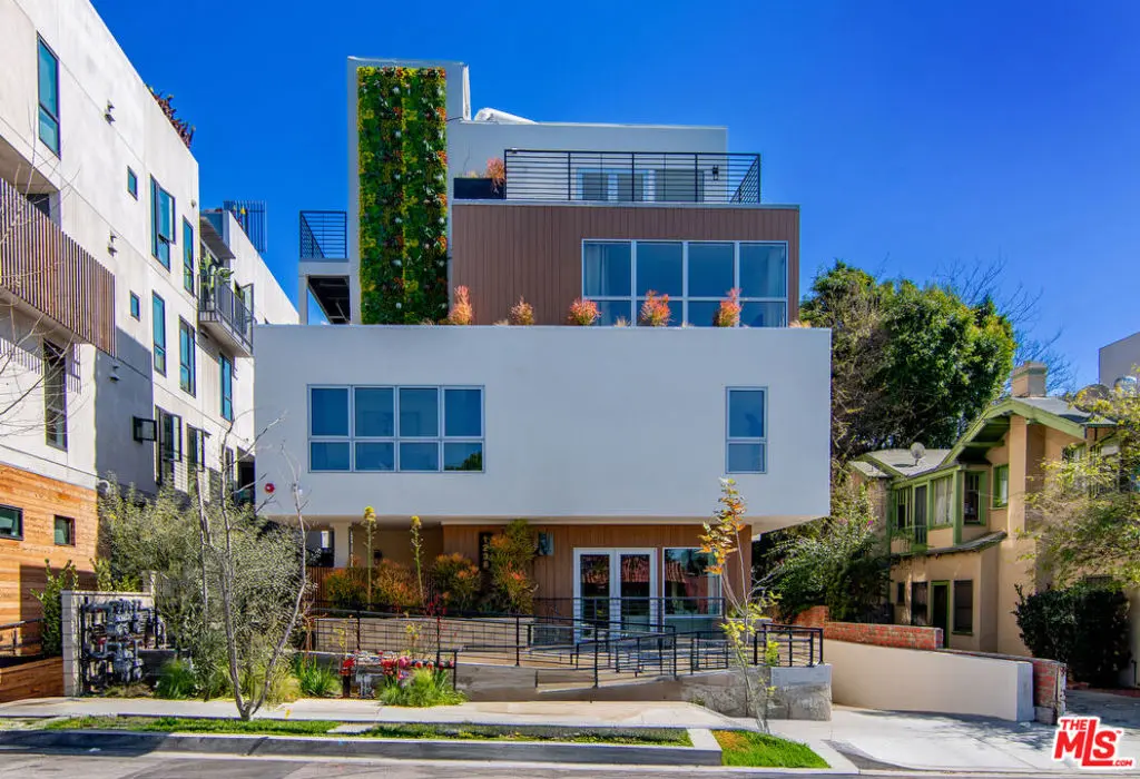 Residential Lease for rent at 1236 N Fairfax Avenue 1, West Hollywood, Los Angeles County, CA featuring 3 beds and 3 baths