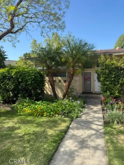 Stock Cooperative for rent at 7 Via Castilla C, Laguna Woods, CA featuring 2 beds and 2 baths