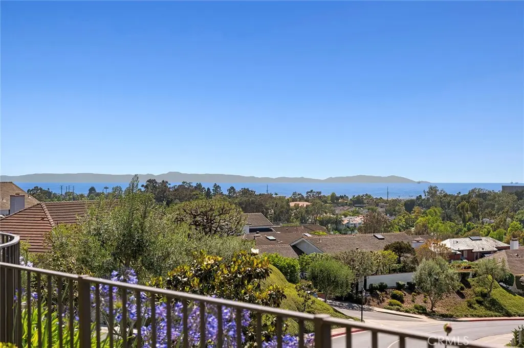 Single Family Residence for sale at 1921 Yacht Colinia, Newport Beach, Orange County, CA featuring 3 beds and 3 baths