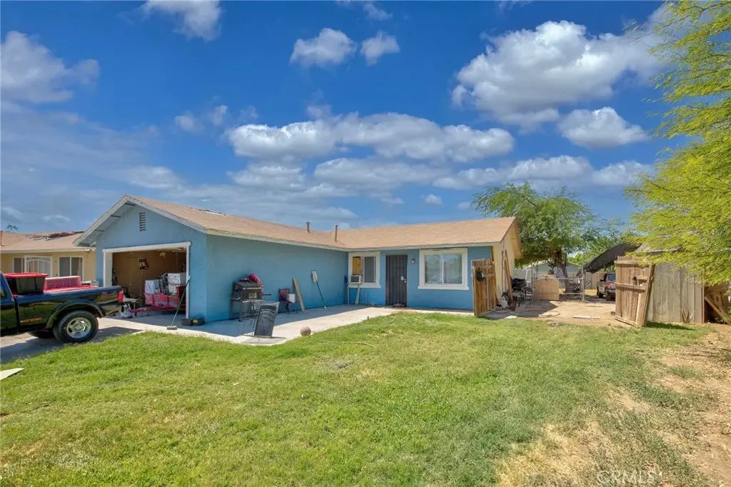 562 Sundance Ln, Westmorland, CA — listing photo 1