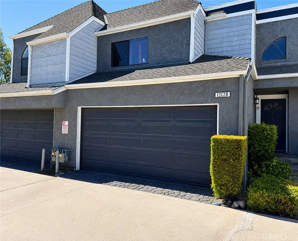 1212 S Barranca B, Glendora, CA — listing photo 1