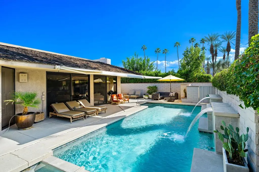 Single Family Residence for rent at 76 Princeton Drive, Rancho Mirage, CA featuring 3 beds and 3 baths