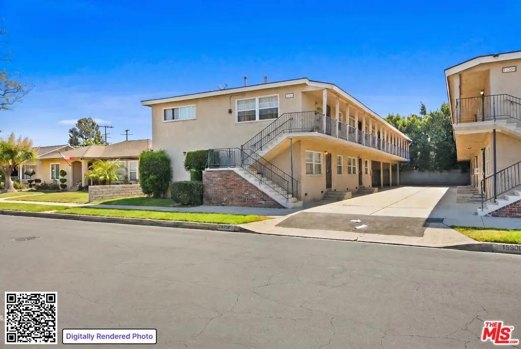 15732 Santa Ana Avenue, Bellflower, CA — listing photo 1