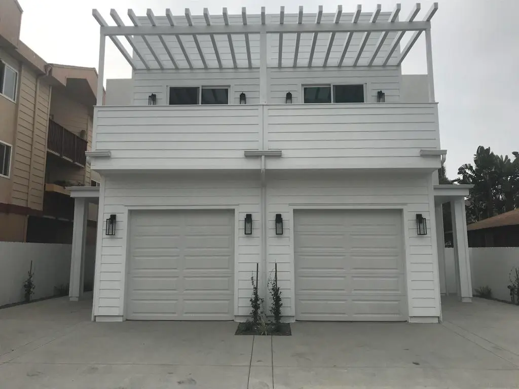 Townhouse for rent at 253 DAHLIA, Imperial Beach, CA featuring 3 beds and 4 baths