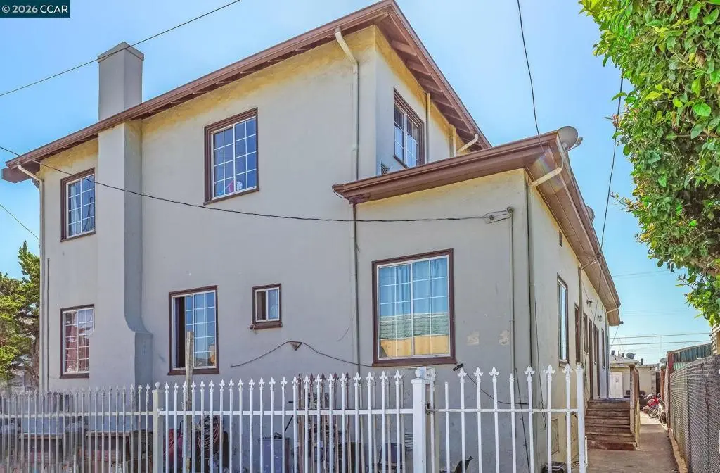 Residential Income for sale at 1362 104Th Ave, Oakland, CA