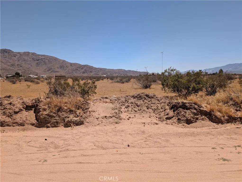 0 Manzana parcel #0435-022-15 Drive, Apple Valley, CA — listing photo 1