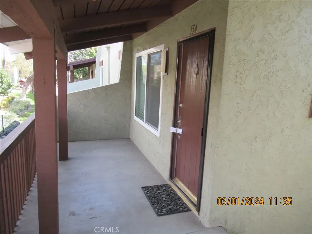 Condominium for rent at 1030 W Macarthur Boulevard 154, Santa Ana, CA featuring 2 beds and 1 bath